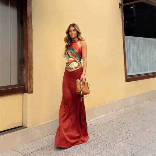 Sleeveless Halter Neck Two Piece Set Summer Vacation Style Lightweight Red Fabric